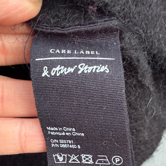 & Other Stories Mohair/Wool Blend Black Button-Up Cardigan Sz: M - Picture 3 of 10